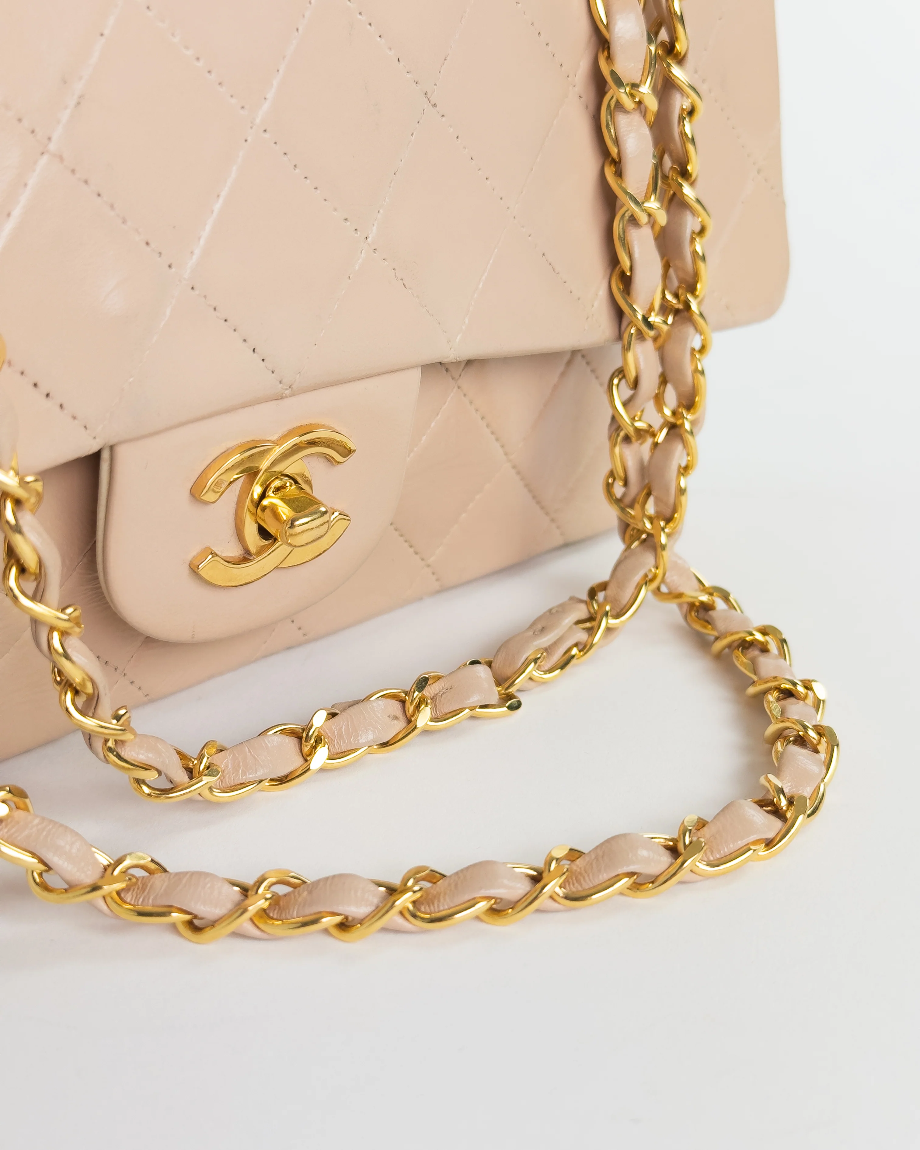 Classic Matelasse 25 Chain Flap Bag Lamb Skin Beige - Image 10