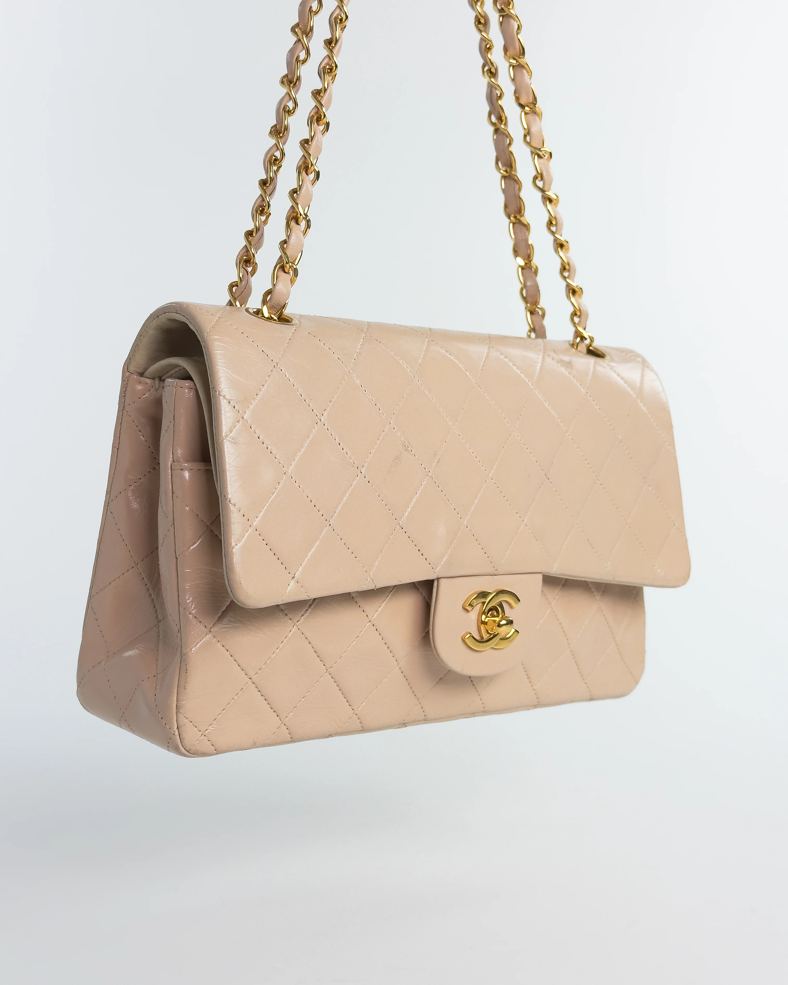 Classic Matelasse 25 Chain Flap Bag Lamb Skin Beige - Image 9