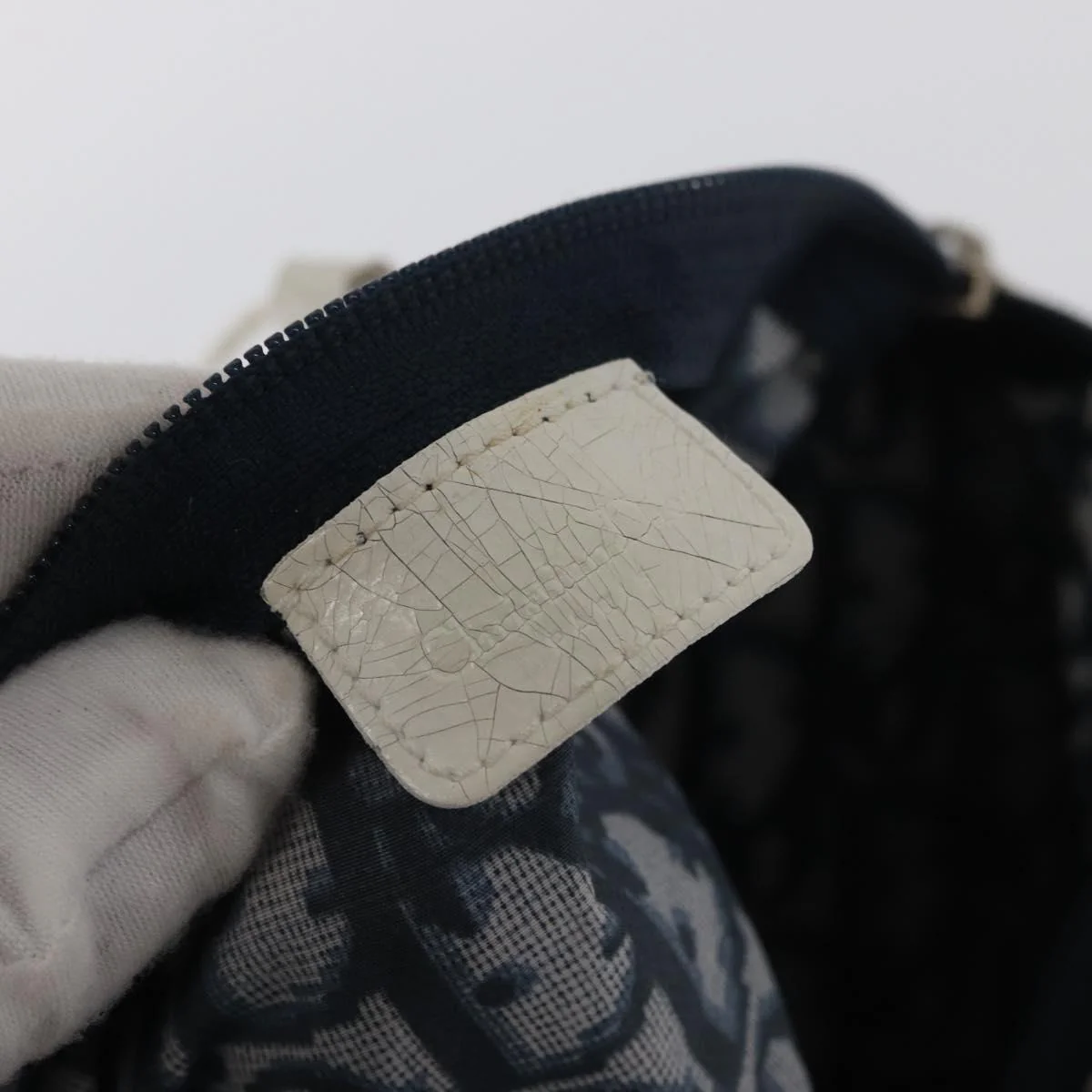 Trotter Canvas Hand Bag Navy Silver - Image 16
