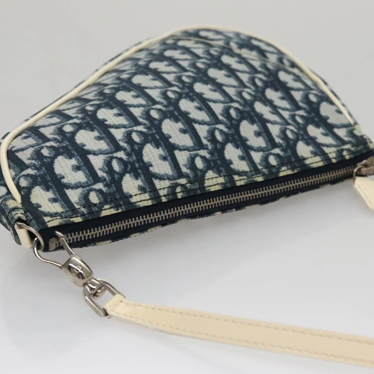 Trotter Canvas Saddle Pouch Navy - Image 7