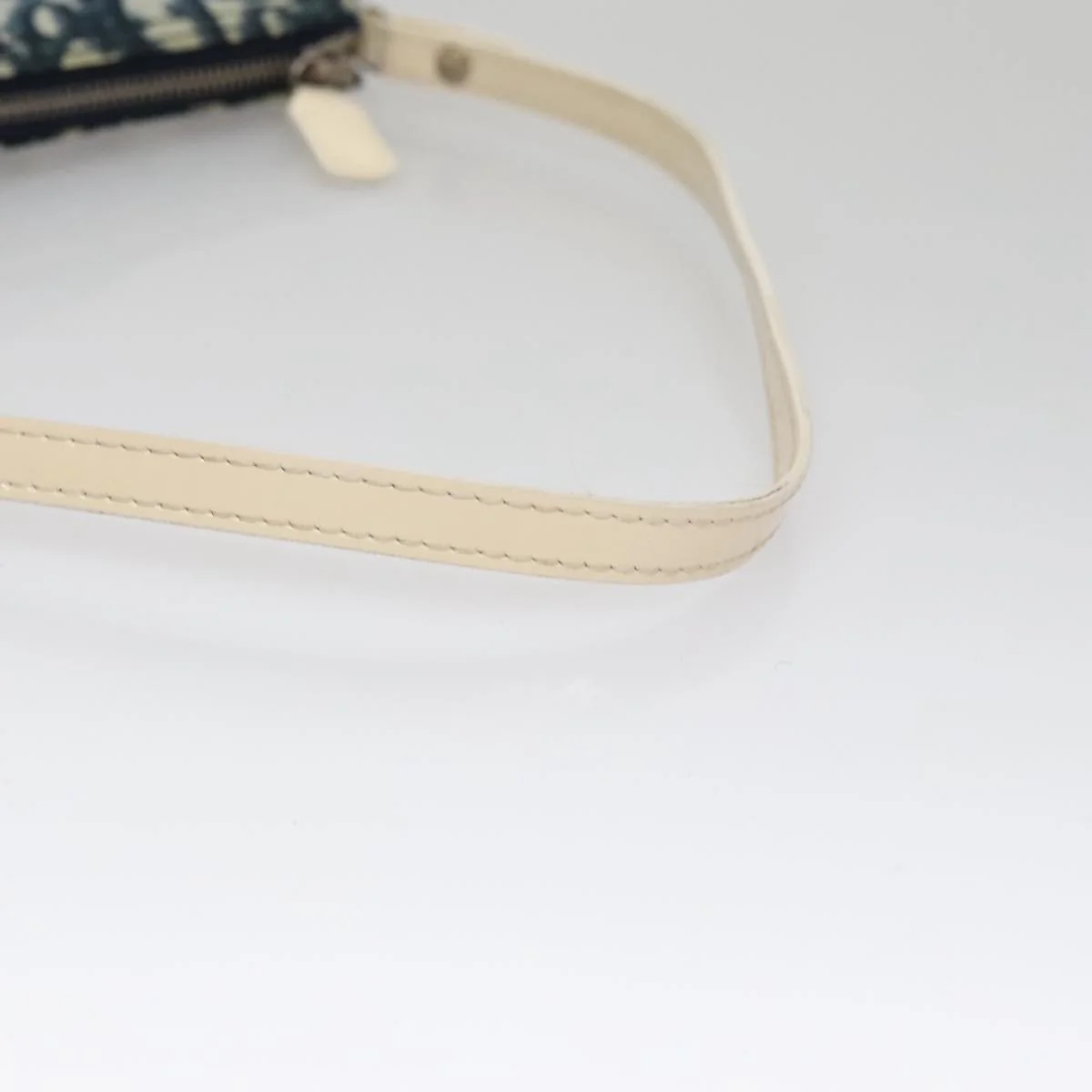 Trotter Canvas Saddle Pouch Navy - Image 8