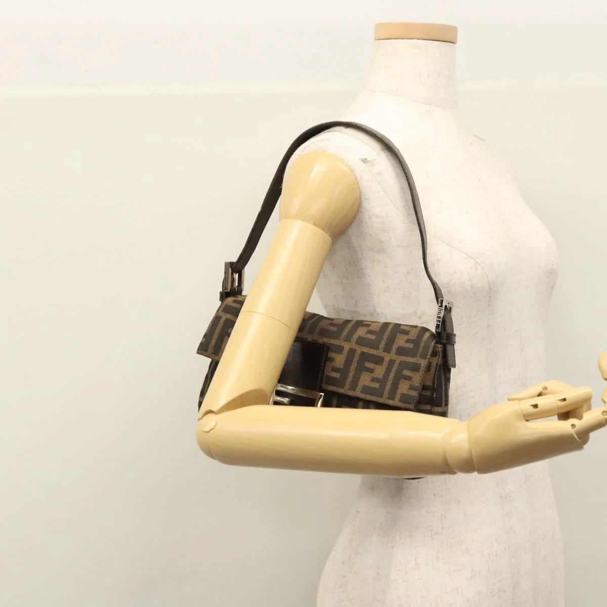 Zucca Canvas Mamma Baguette Shoulder Bag Brown Black Silver - Image 27
