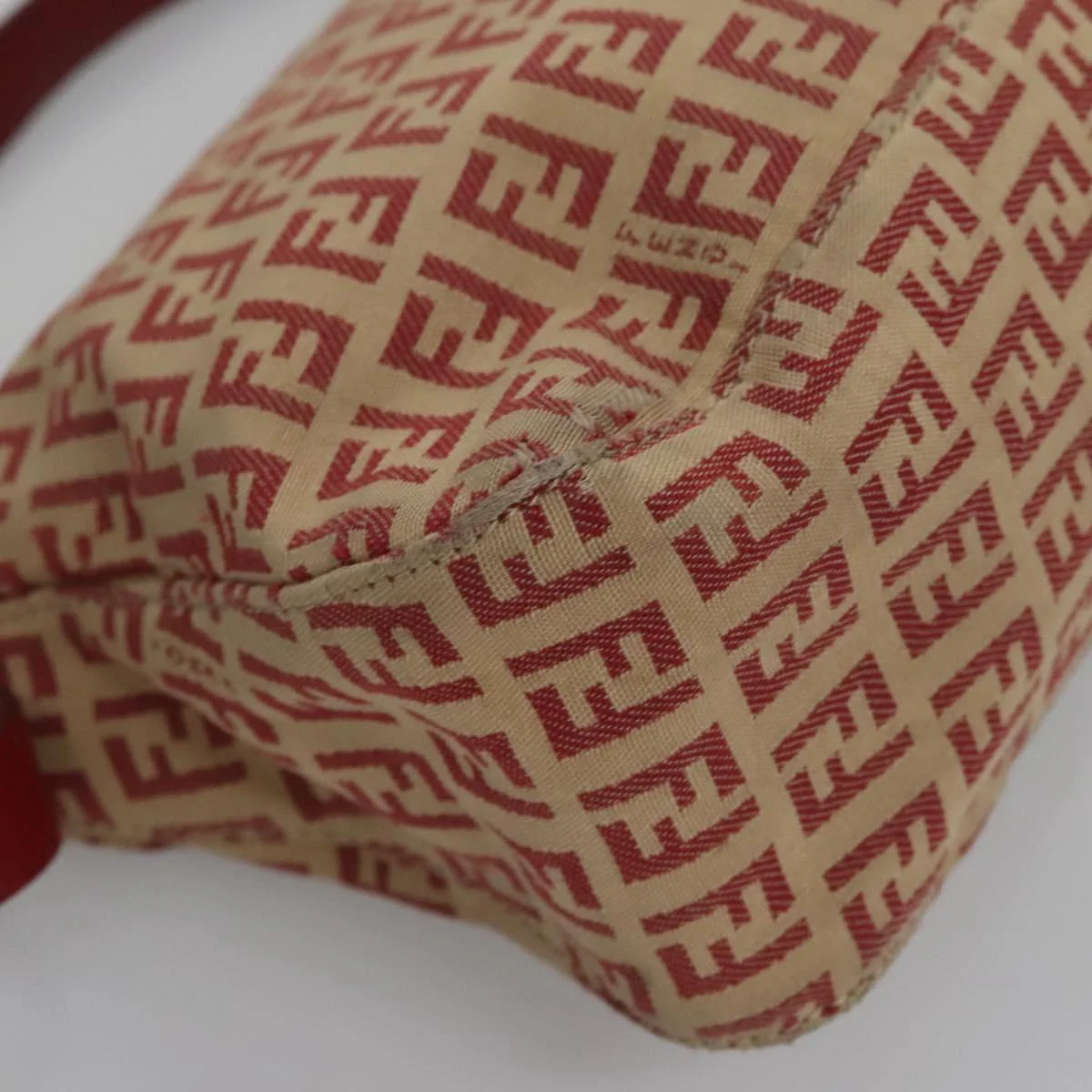 Zucchino Canvas Mamma Baguette Shoulder Bag Beige Red - Image 13