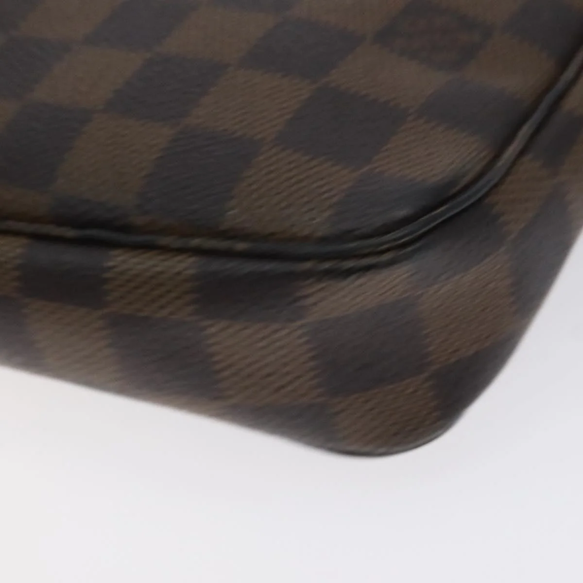 Damier Ebene Pochette Accessoires Pouch - Image 11