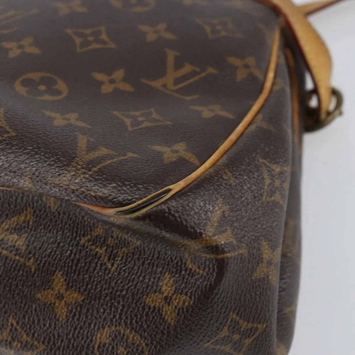Monogram Batignolles Horizontal Tote Bag - Image 14
