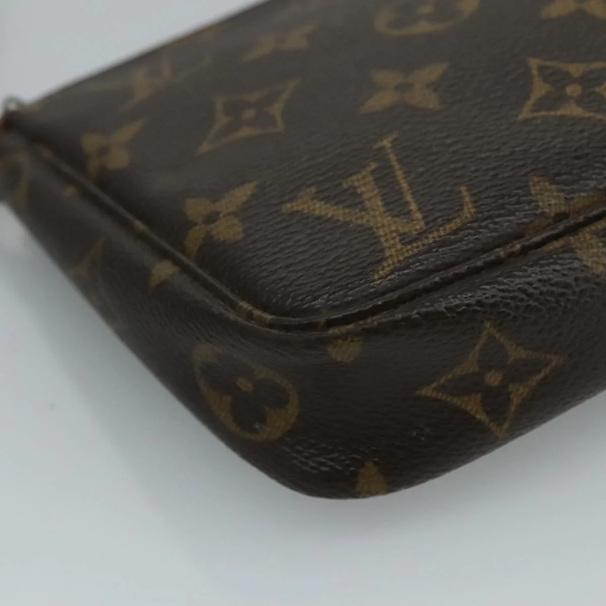 Monogram Pochette Accessoires Pouch - Image 12