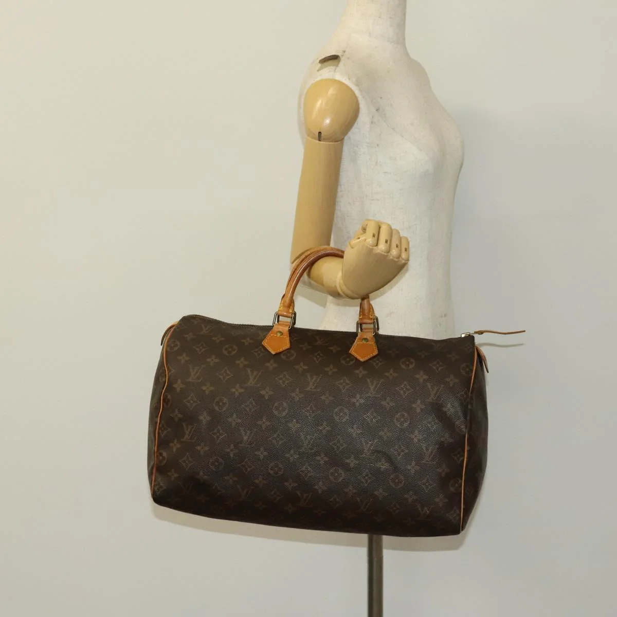 Monogram Speedy 40 Hand Bag - Image 23