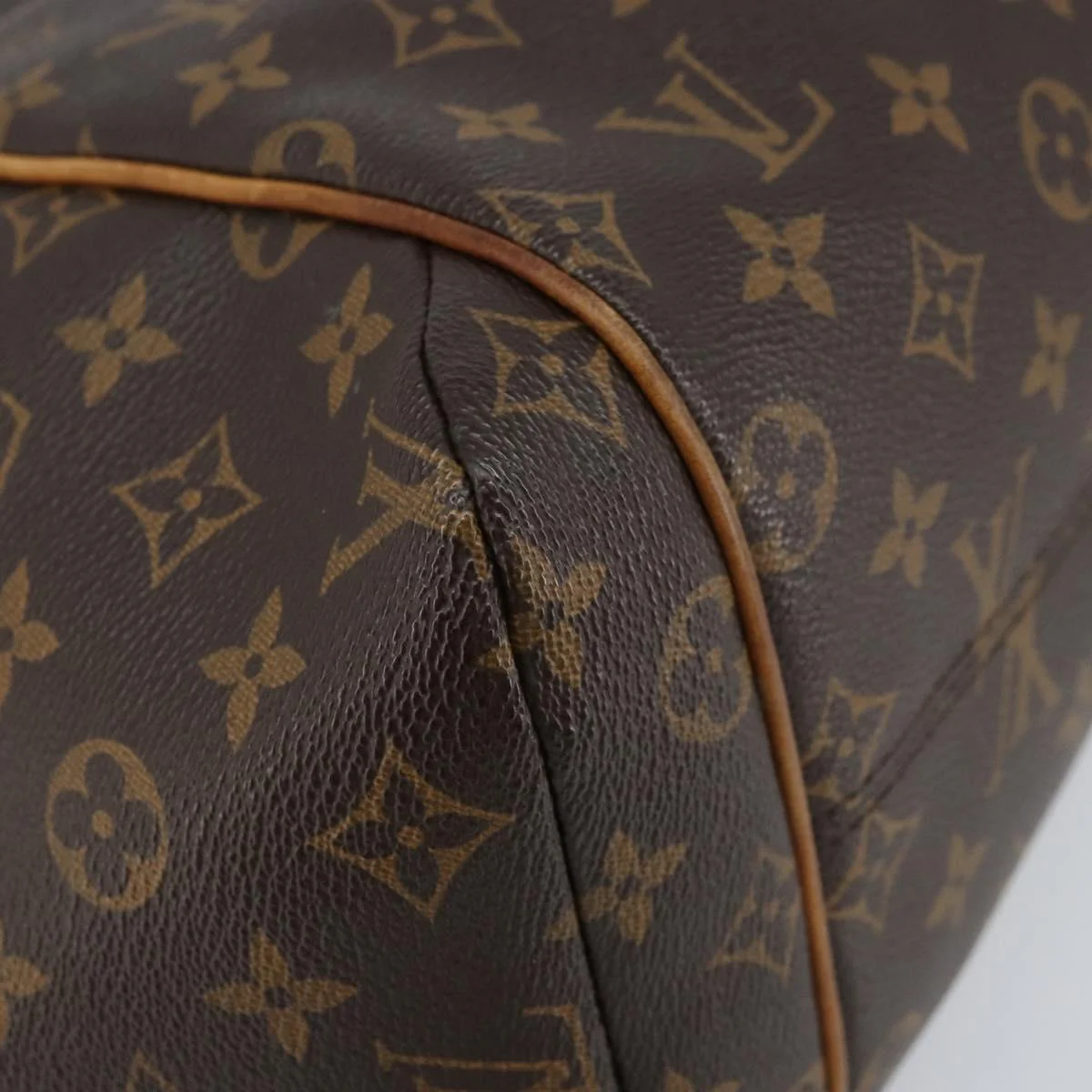 Monogram Totally MM Tote Bag - Image 12